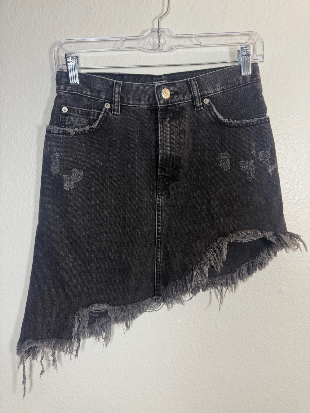 Zara 🤠 Black Denim Skirt | Size XS